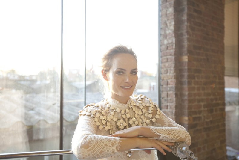 amber-valletta-on-the-set-of-hm_s-conscious-collection-campaign