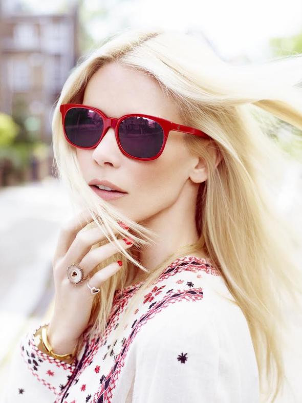 Claudia Schiffer StyleCycle donation